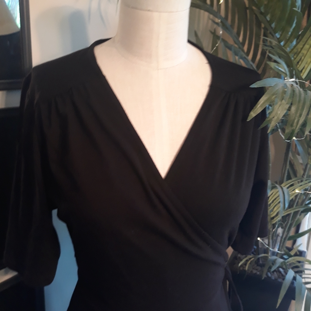 LBD - Picture 2 of 5